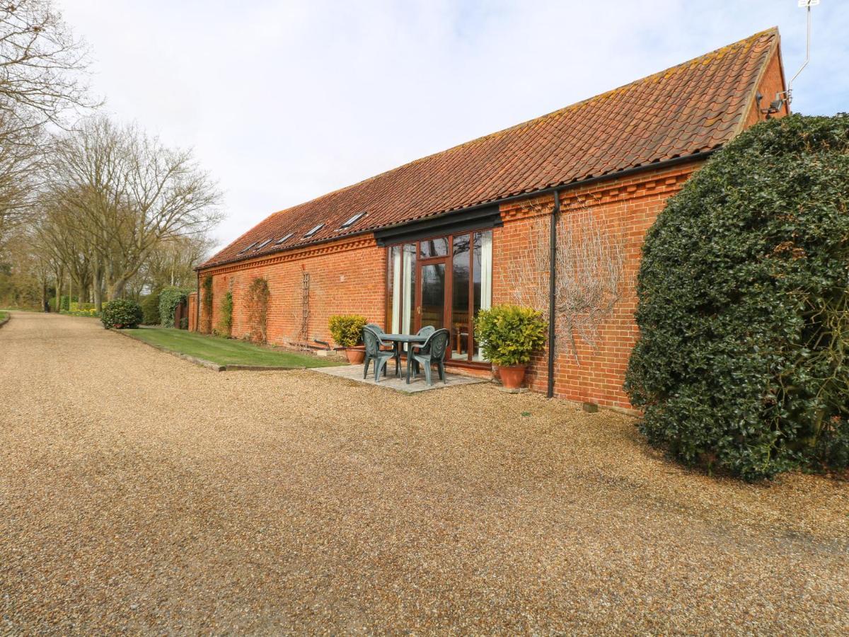 Pear Tree Wood Norton Exterior foto